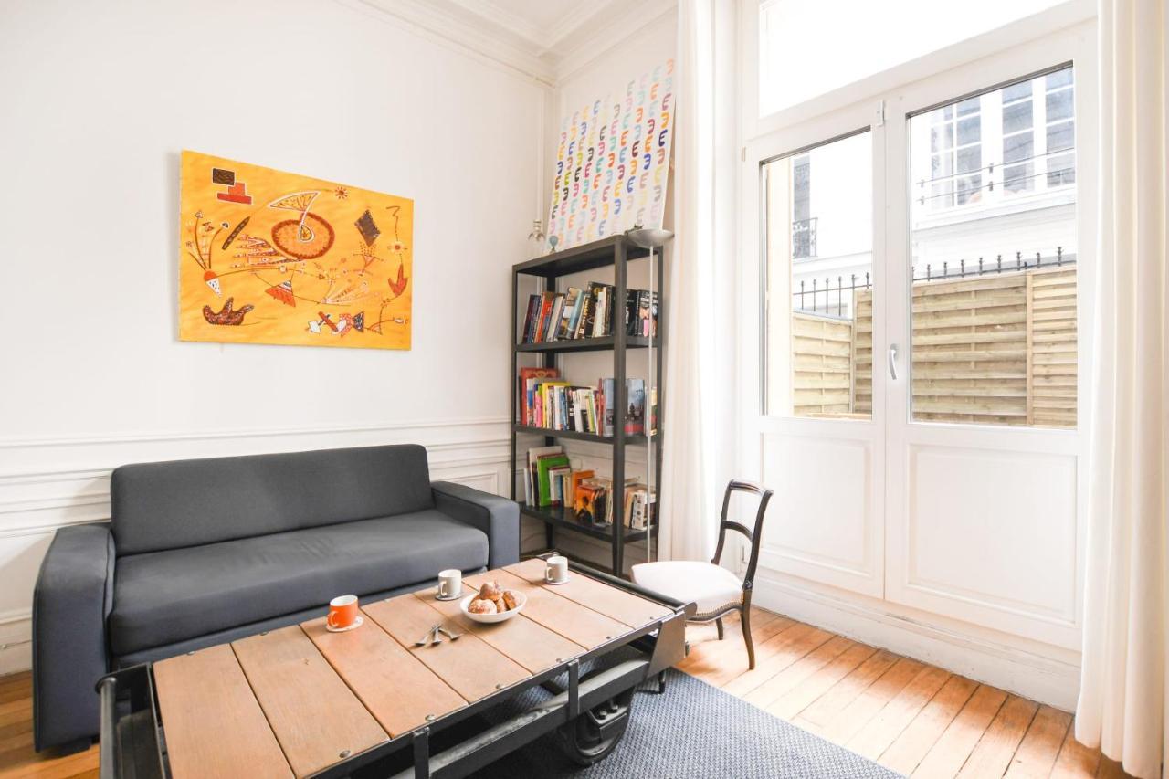 Guestready - Lovely Bright Flat With Private Patio Paris Exterior photo